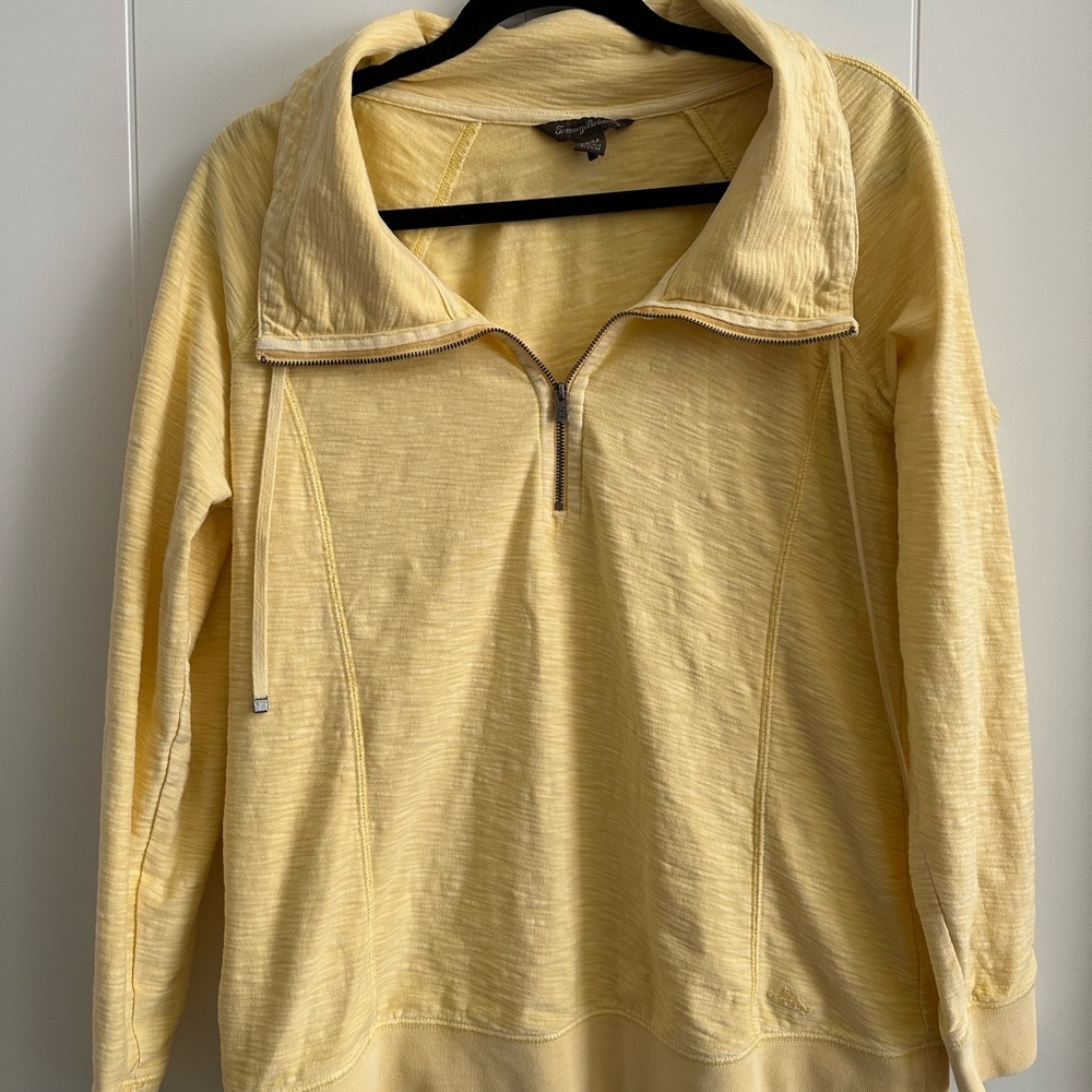 Tommy Bahama- Half-Zip Lightweight Sweater